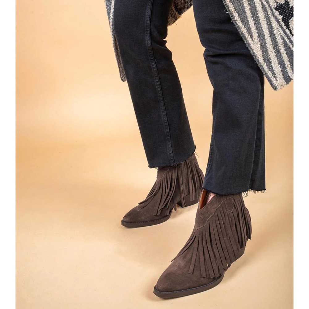Seychelles Fringe Ankle‎ Boots Brown Suede Western Boho Pointed Toe Size 9
